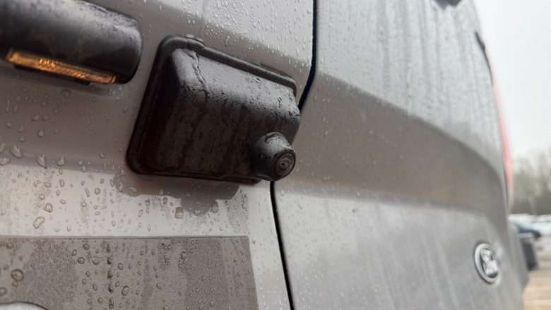 Ford Transit Custom E-320 L1 Rwd 100kW 65kWh H1 Van Limited Auto